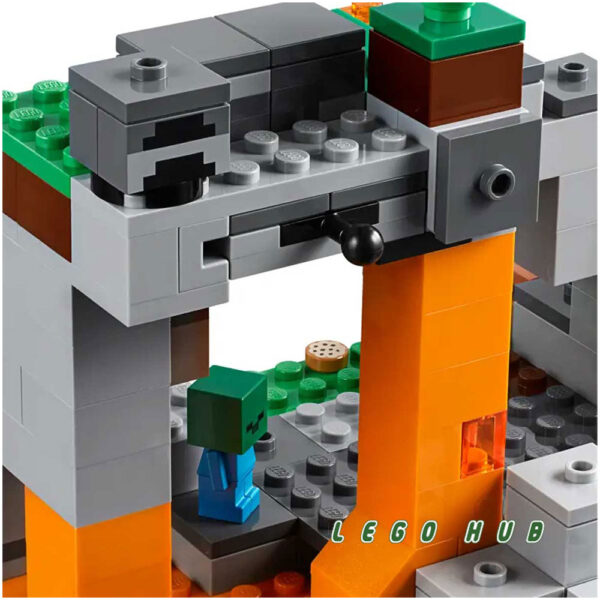 لگو Minecraft مدل The Zombie Cave