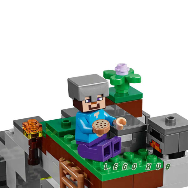 خرید لگو Minecraft مدل The Zombie Cave